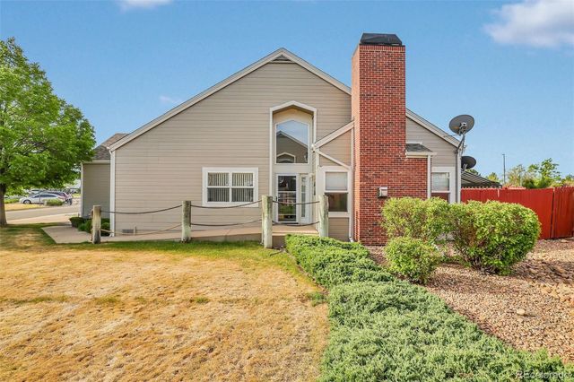 15555 E 40th Avenue 7, Denver, CO 80239