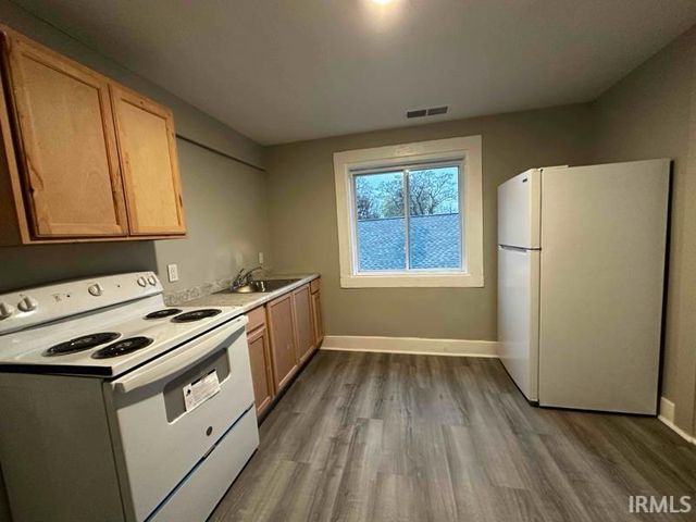 610 Taylor Avenue, Evansville, IN 47713