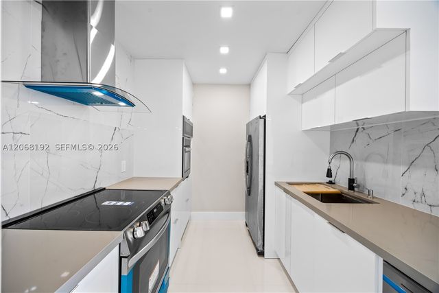 20379 W Country Club Dr 1938, Aventura, FL 33180