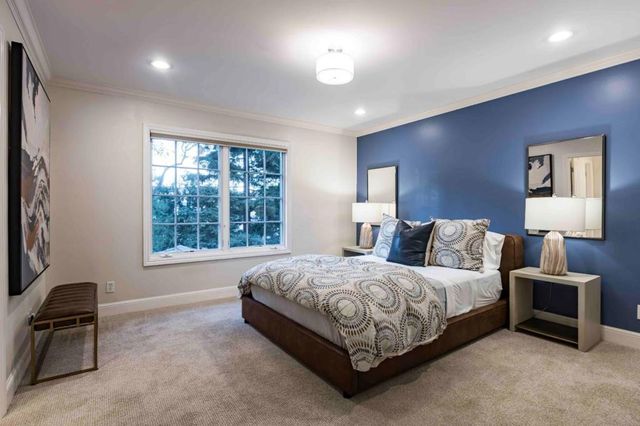 2134 Clayton Drive, Menlo Park, CA 94025