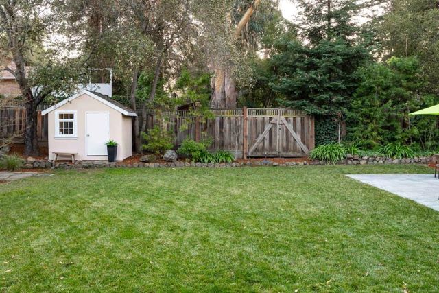 2134 Clayton Drive, Menlo Park, CA 94025