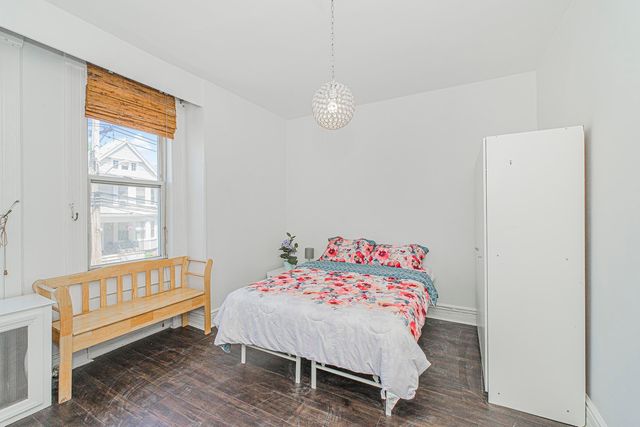 66 VAN REYPEN ST, Jc, Journal Square, NJ 07306
