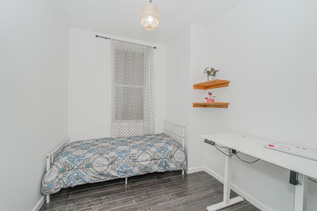 66 VAN REYPEN ST, Jc, Journal Square, NJ 07306