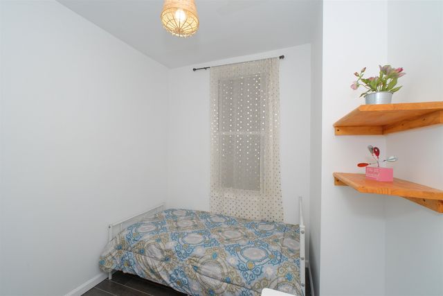 66 VAN REYPEN ST, Jc, Journal Square, NJ 07306