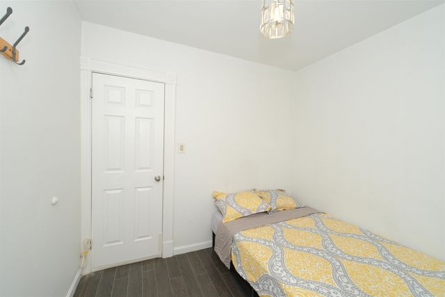 66 VAN REYPEN ST, Jc, Journal Square, NJ 07306