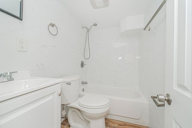 66 VAN REYPEN ST, Jc, Journal Square, NJ 07306