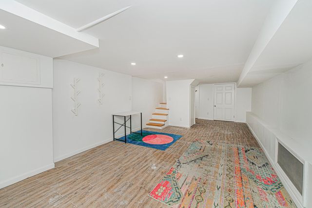 66 VAN REYPEN ST, Jc, Journal Square, NJ 07306