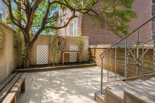 66 VAN REYPEN ST, Jc, Journal Square, NJ 07306