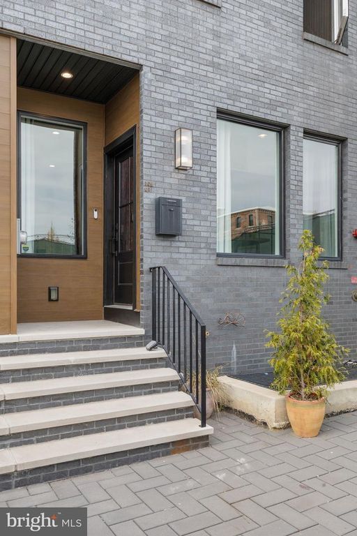 175 W OXFORD ST #C1, Philadelphia, PA 19122