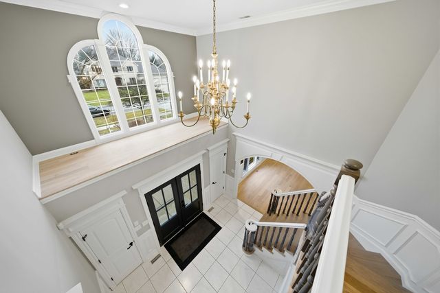 1614 Darien Club Drive, Darien, IL 60561