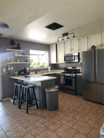 1917 Indrio Circle, Las Vegas, NV 89108
