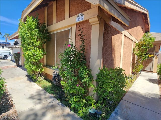 1917 Indrio Circle, Las Vegas, NV 89108