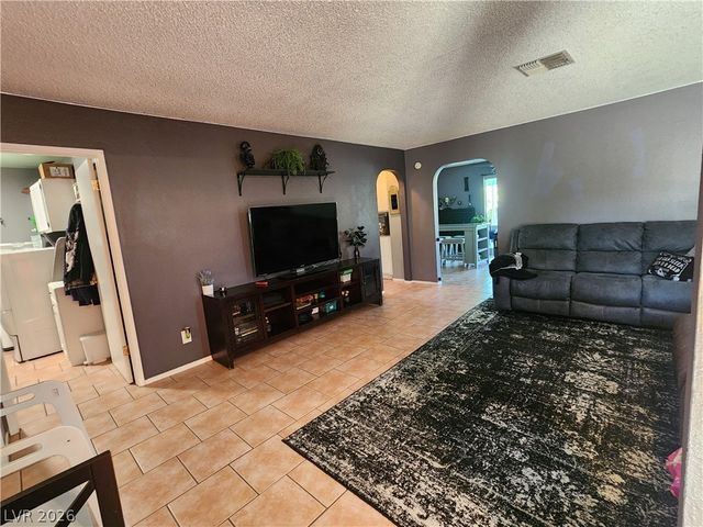 1917 Indrio Circle, Las Vegas, NV 89108