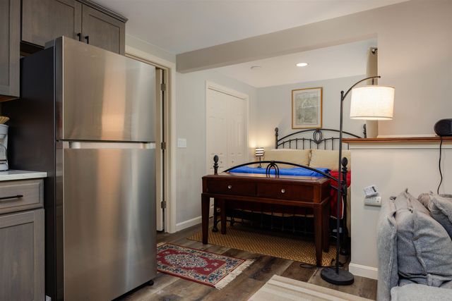 841 Cove Drive, Grantham, NH 03753