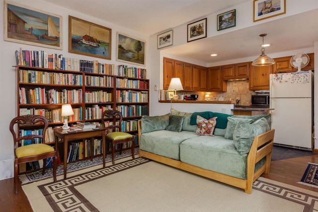 841 Cove Drive, Grantham, NH 03753