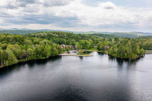841 Cove Drive, Grantham, NH 03753