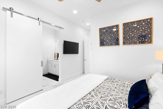4315 North DAPPLE GRAY Road, Las Vegas, NV 89129