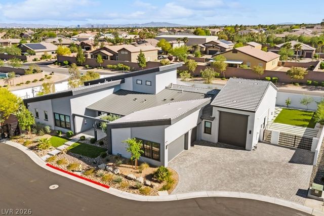 4315 North DAPPLE GRAY Road, Las Vegas, NV 89129