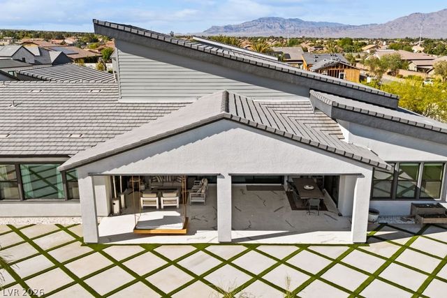 4315 North DAPPLE GRAY Road, Las Vegas, NV 89129