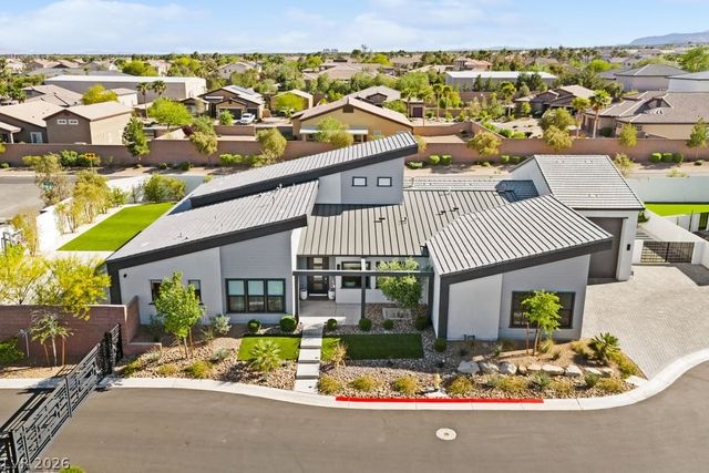 4315 North DAPPLE GRAY Road, Las Vegas, NV 89129