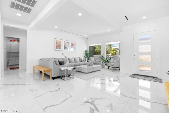 4315 North DAPPLE GRAY Road, Las Vegas, NV 89129