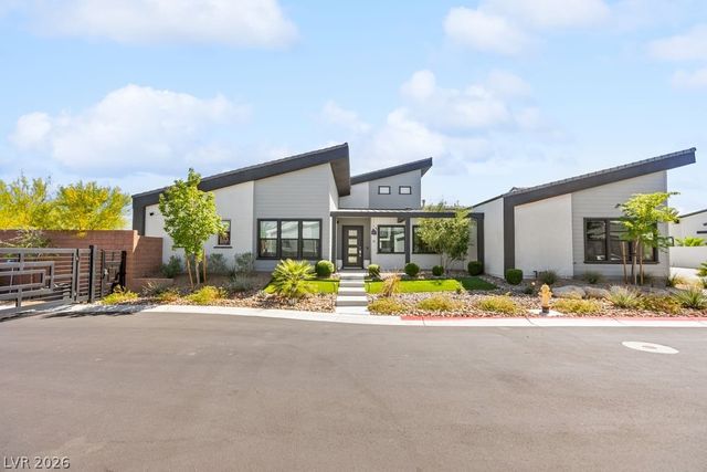 4315 North DAPPLE GRAY Road, Las Vegas, NV 89129