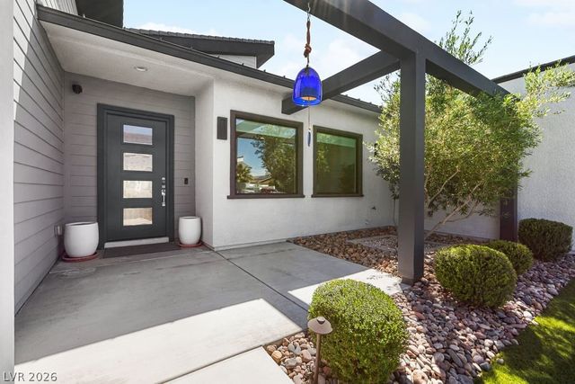 4315 North DAPPLE GRAY Road, Las Vegas, NV 89129