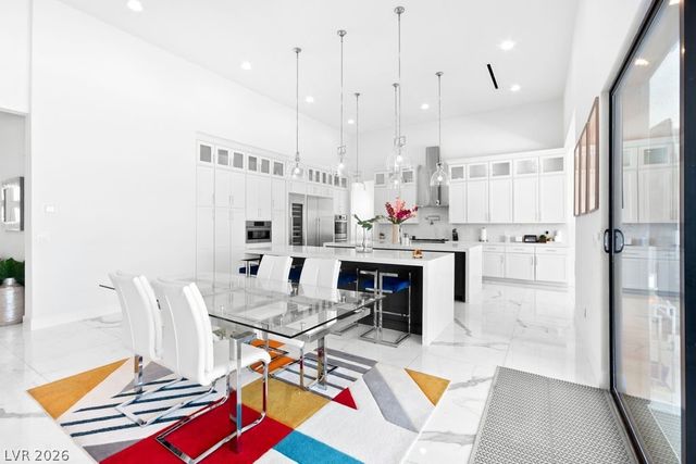 4315 North DAPPLE GRAY Road, Las Vegas, NV 89129
