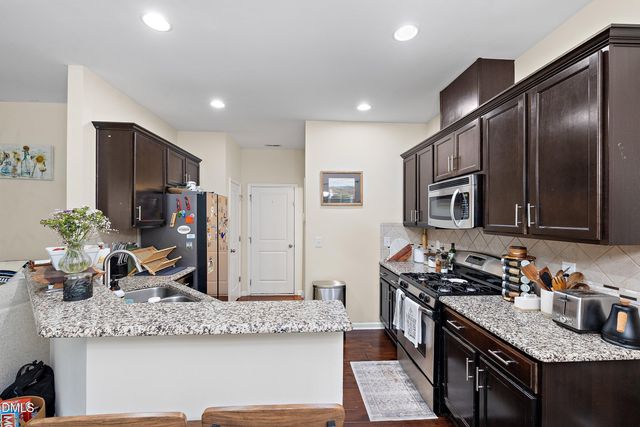 708 Ennis Creek Lane, Cary, NC 27513