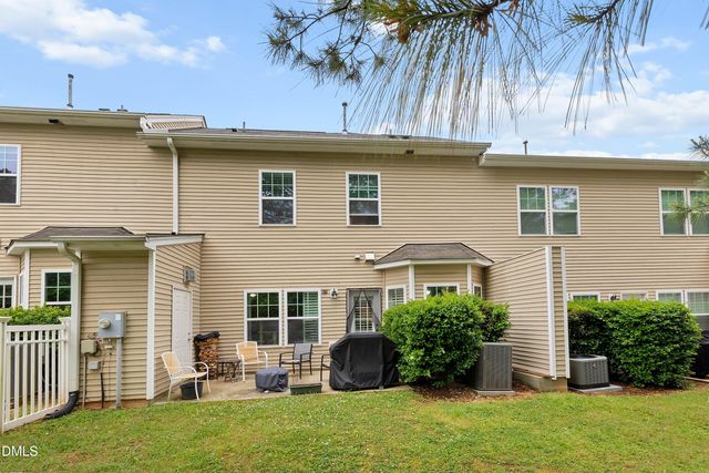 708 Ennis Creek Lane, Cary, NC 27513