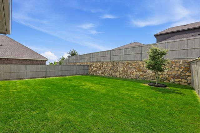 1212 Trailblazer Way, Northlake, TX 76247