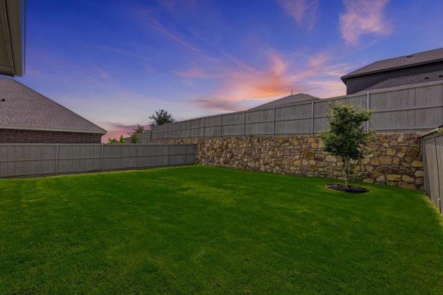 1212 Trailblazer Way, Northlake, TX 76247