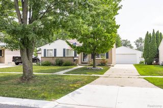 655 Georgia Avenue, Marysville, MI 48040