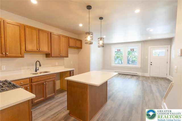 715 Hamilton Avenue, Bethlehem City, PA 18017