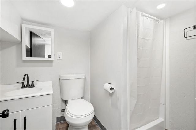 133 Glenmore Avenue, West View, PA 15229