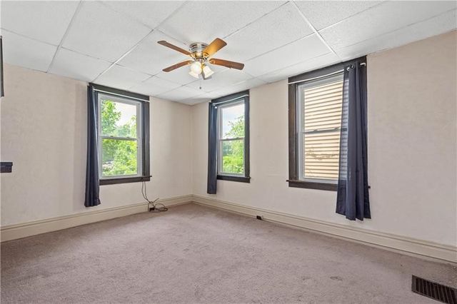 133 Glenmore Avenue, West View, PA 15229