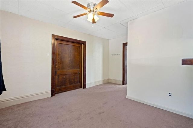 133 Glenmore Avenue, West View, PA 15229