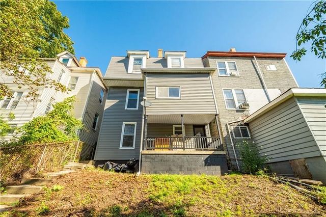 133 Glenmore Avenue, West View, PA 15229