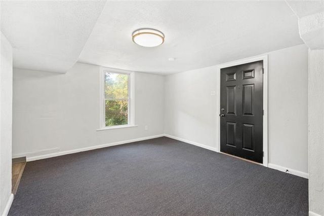 133 Glenmore Avenue, West View, PA 15229