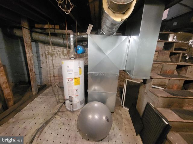 425 E PRESTON ST, Baltimore, MD 21202