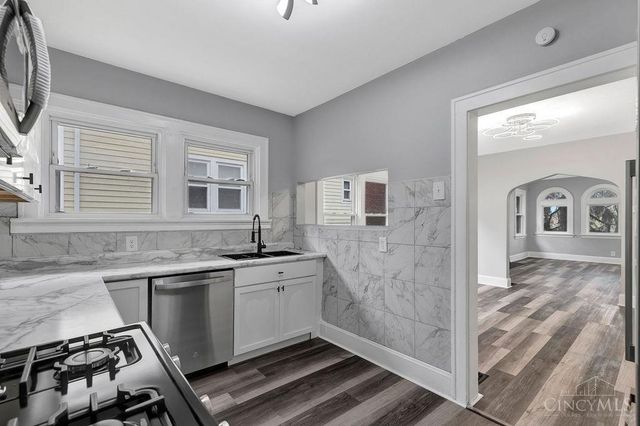 1124 Elberon Avenue, Cincinnati, OH 45205