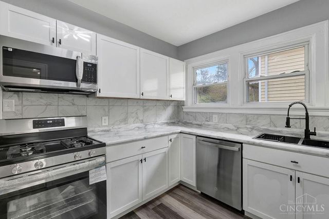 1124 Elberon Avenue, Cincinnati, OH 45205