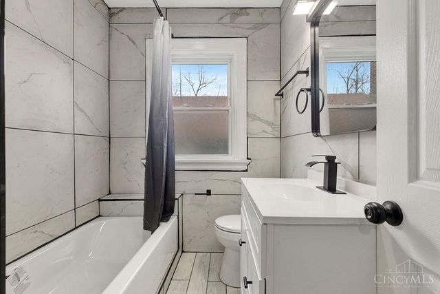 1124 Elberon Avenue, Cincinnati, OH 45205