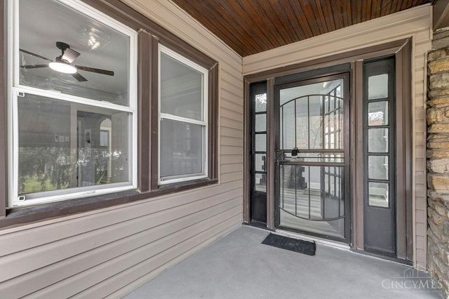 1124 Elberon Avenue, Cincinnati, OH 45205