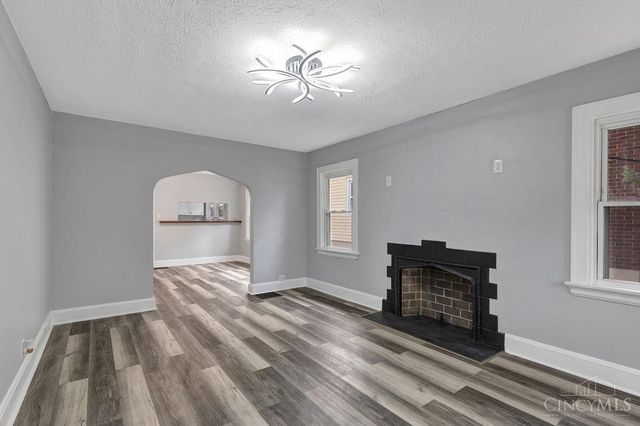 1124 Elberon Avenue, Cincinnati, OH 45205