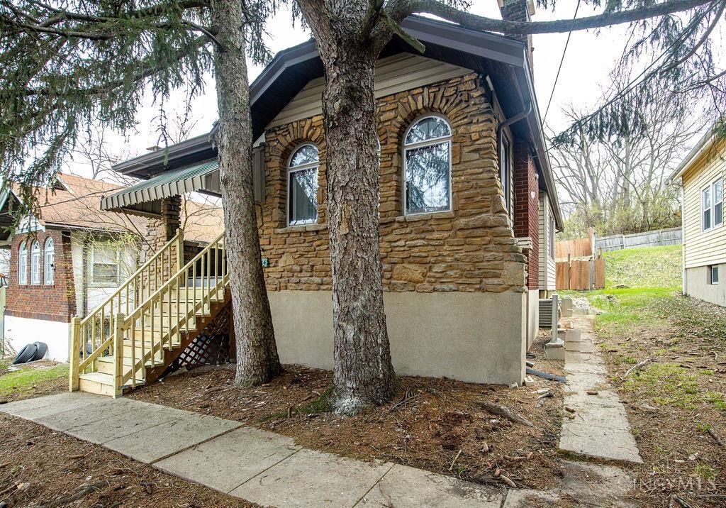 1124 Elberon Avenue, Cincinnati, OH 45205