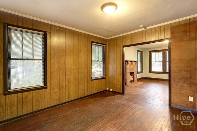 1341 E Waldburg Street, Savannah, GA 31401