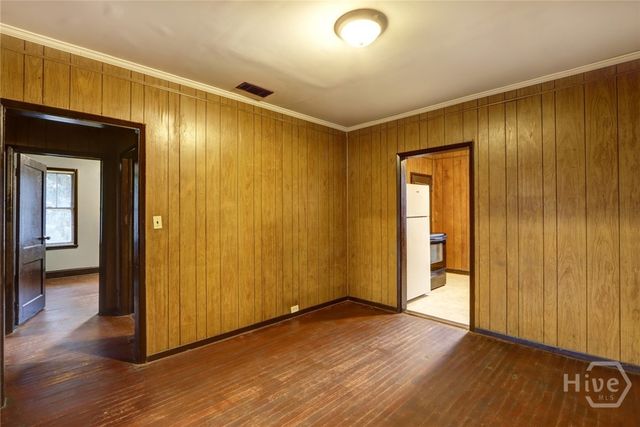 1341 E Waldburg Street, Savannah, GA 31401