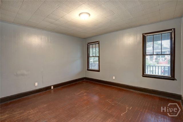 1341 E Waldburg Street, Savannah, GA 31401