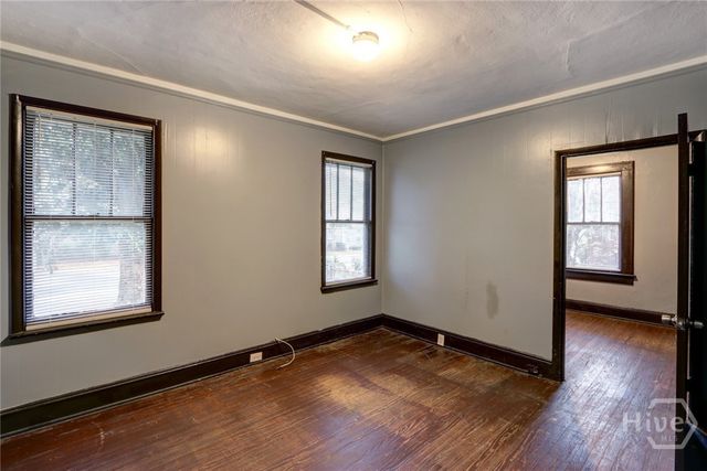 1341 E Waldburg Street, Savannah, GA 31401